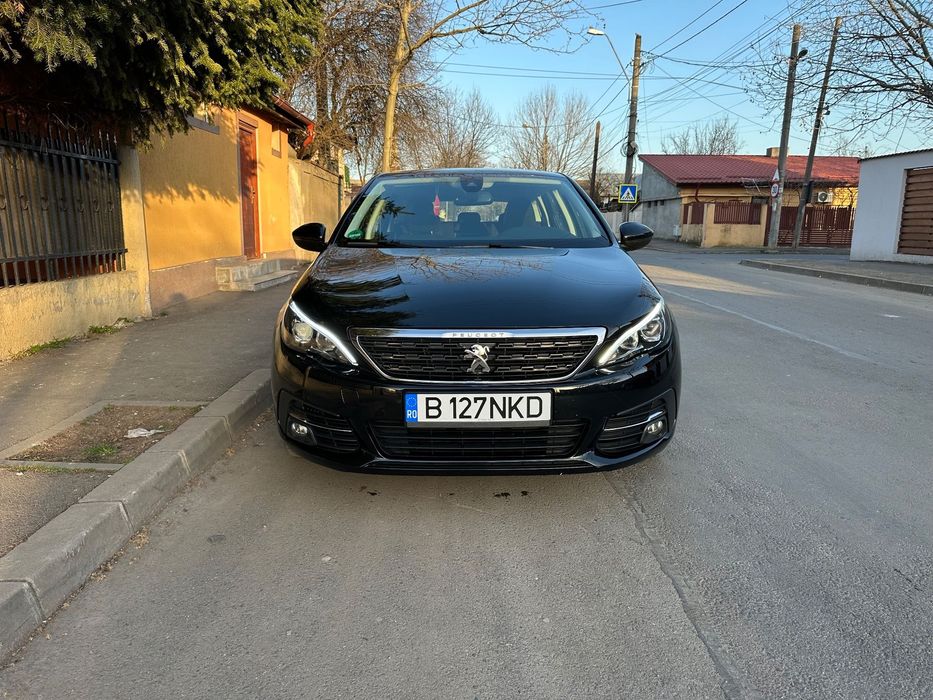 Peugeot 308 Vând Peugeot 308 Benzina