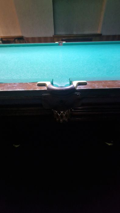 Продаю бильярдный стол