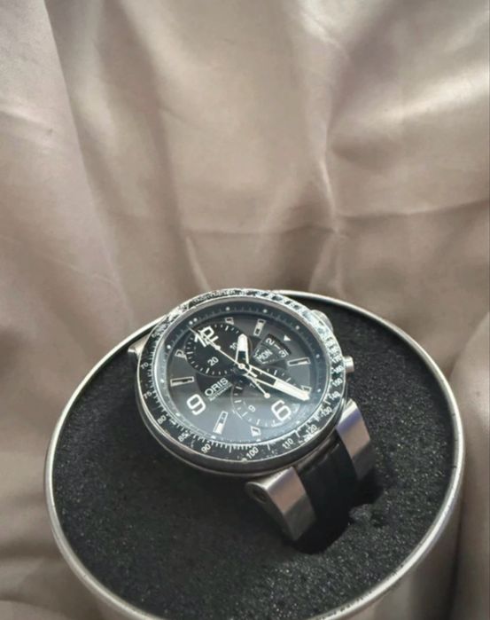Oris Williams F-1 Team 3-Date