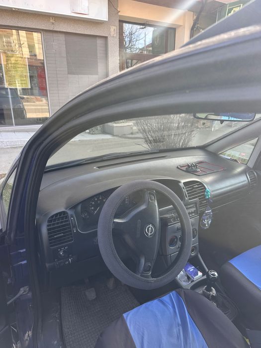 Opel Zafira 1.6 Benzina