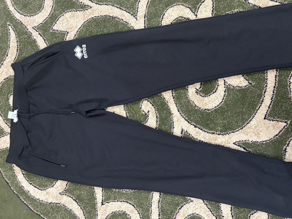 Новый,не ношенный,оригинал