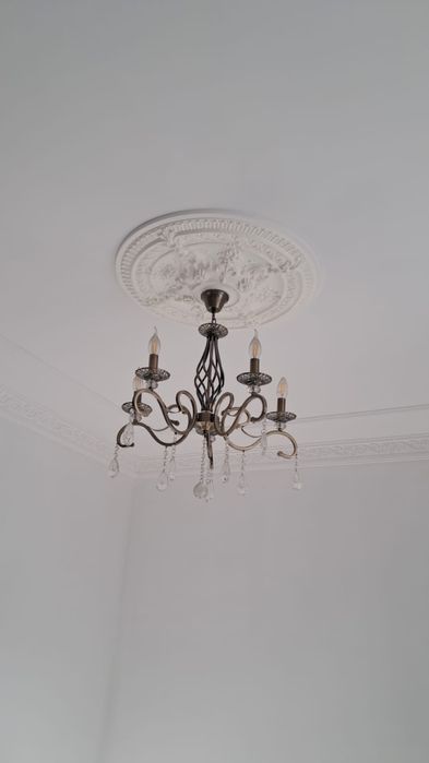 Продам люстру бу в отличном состоянии