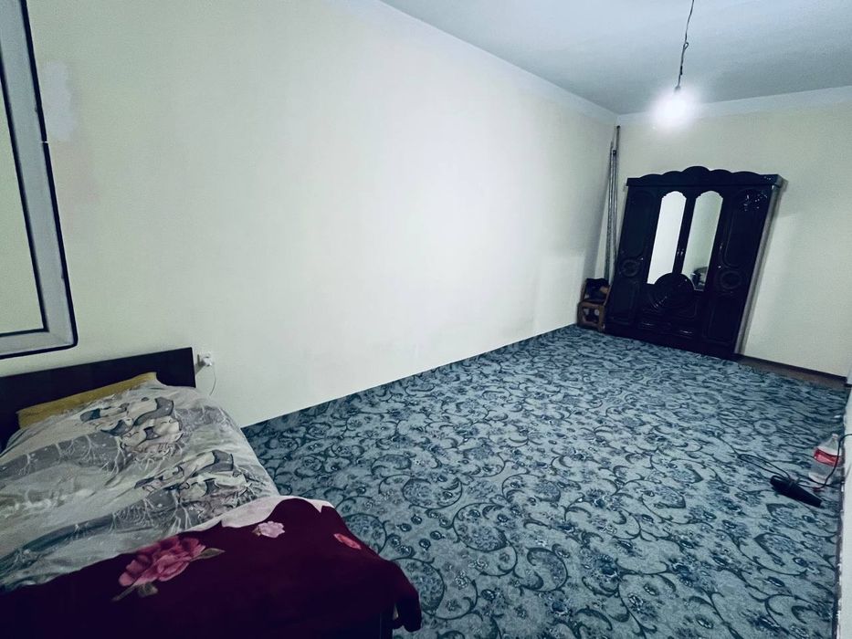 bollarga kvartira bor srochna
