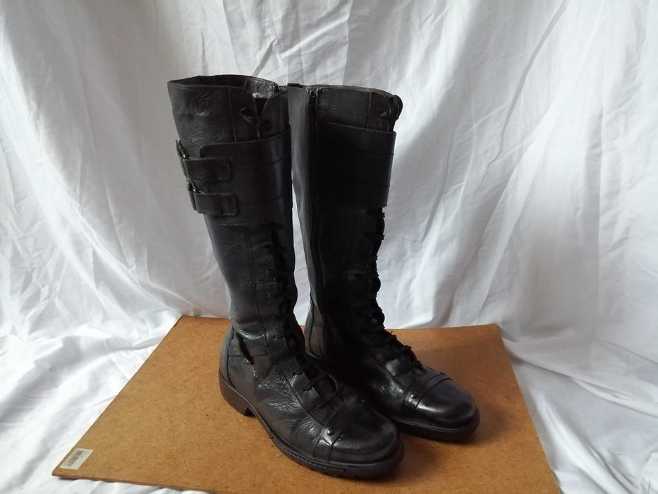 № 37 дамски ботуши с връзки естествена кожа