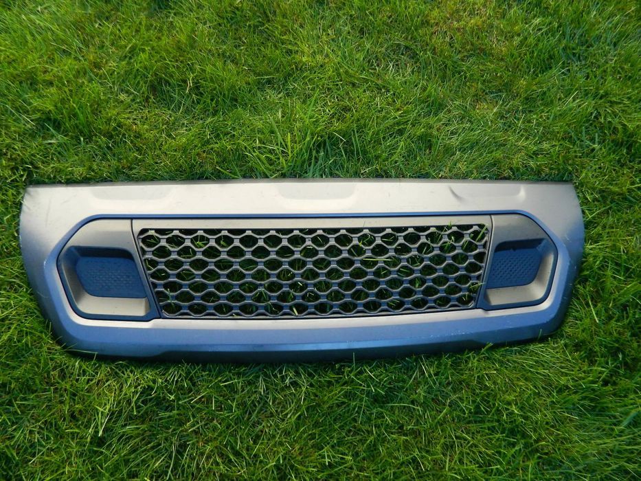 Grila inferioara bara fata Jeep Compass model 2021-2023 cod 60936026