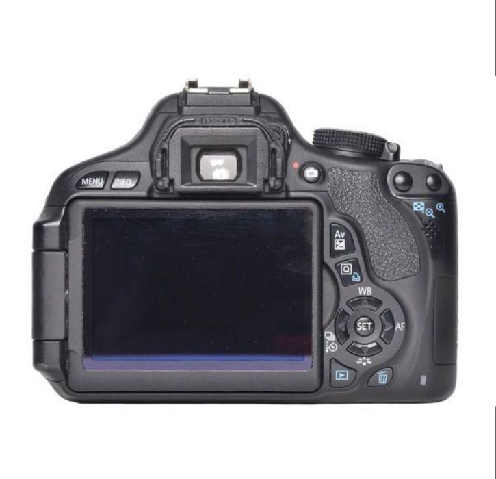 фотоаппарат Canon EOS 600D