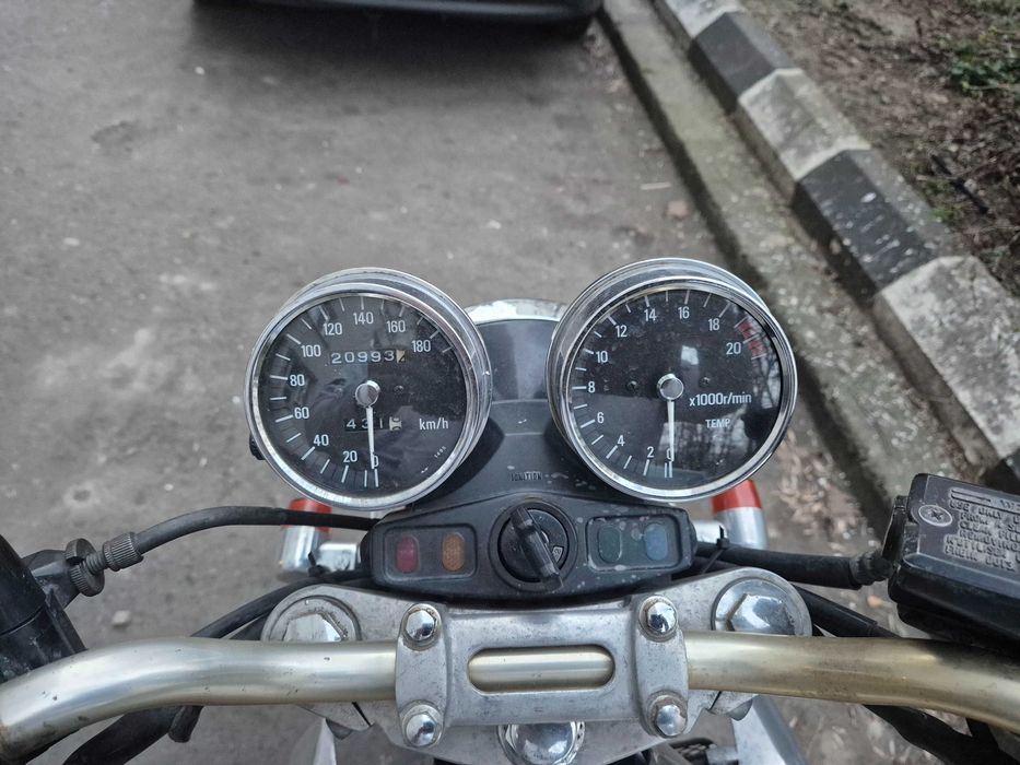 vand motocicleta kawasaki 250 balius