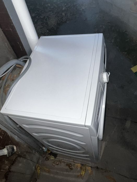 Продам срочно стиральную машину