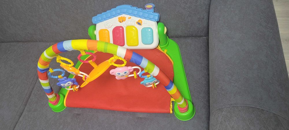 vand saltea de activitati bebelusi