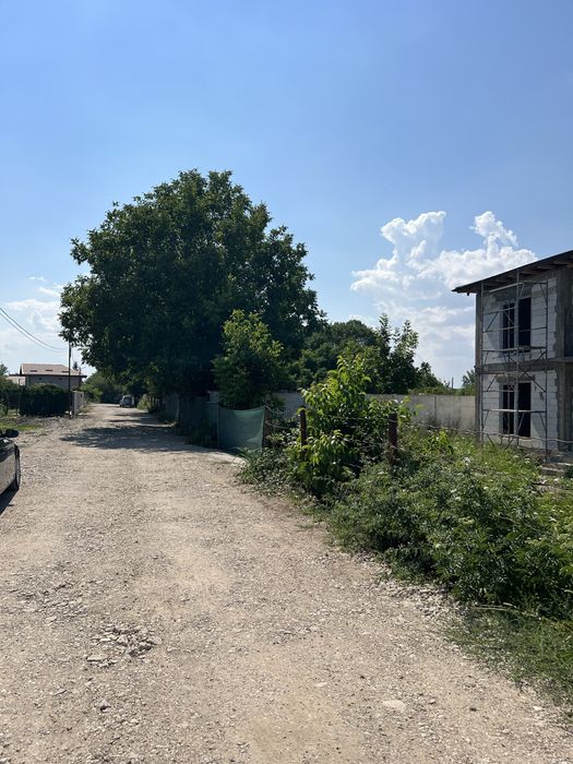 De vanzare teren intravilan 500 mp
