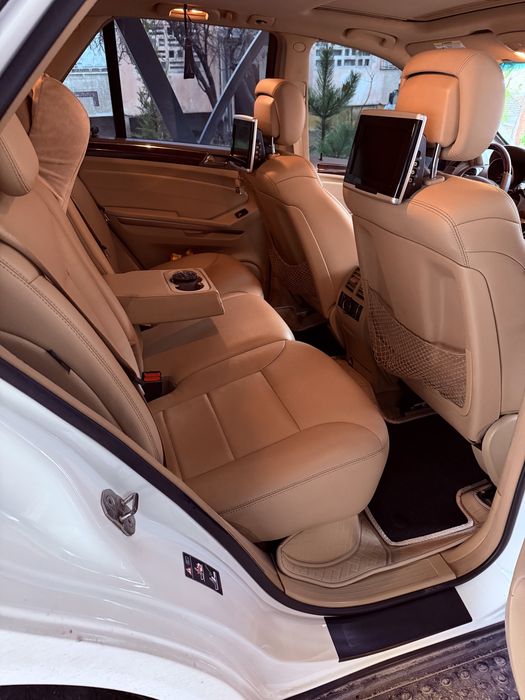 Продается МЛ550. ML550