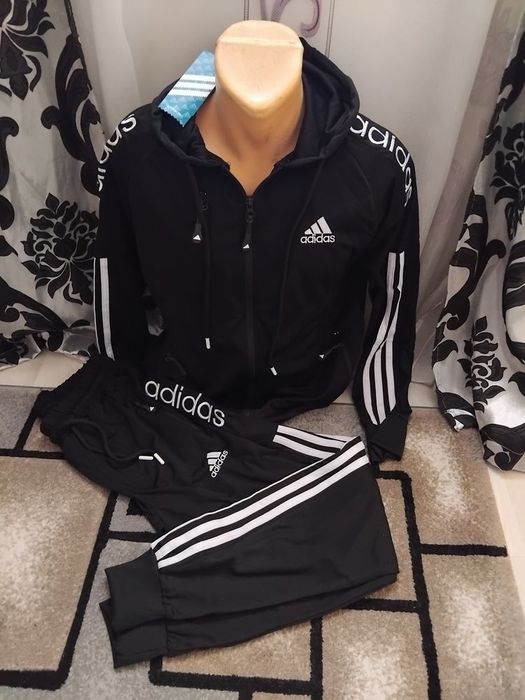 Nou! Treninguri bărbătești Nike si Adidas!