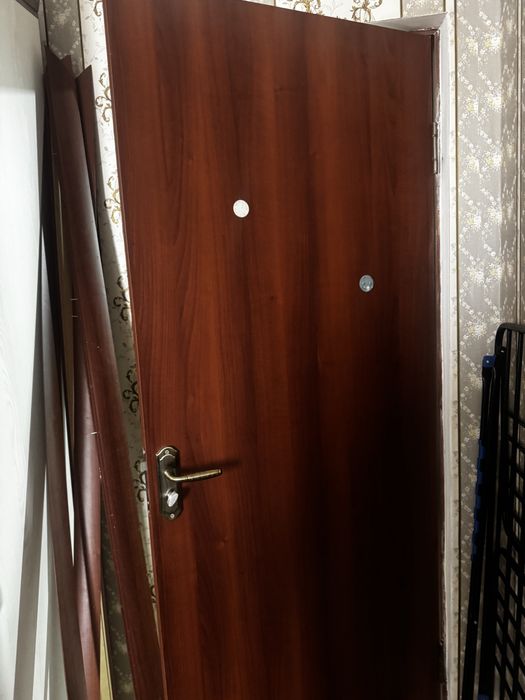 Продам межкомнатные двери