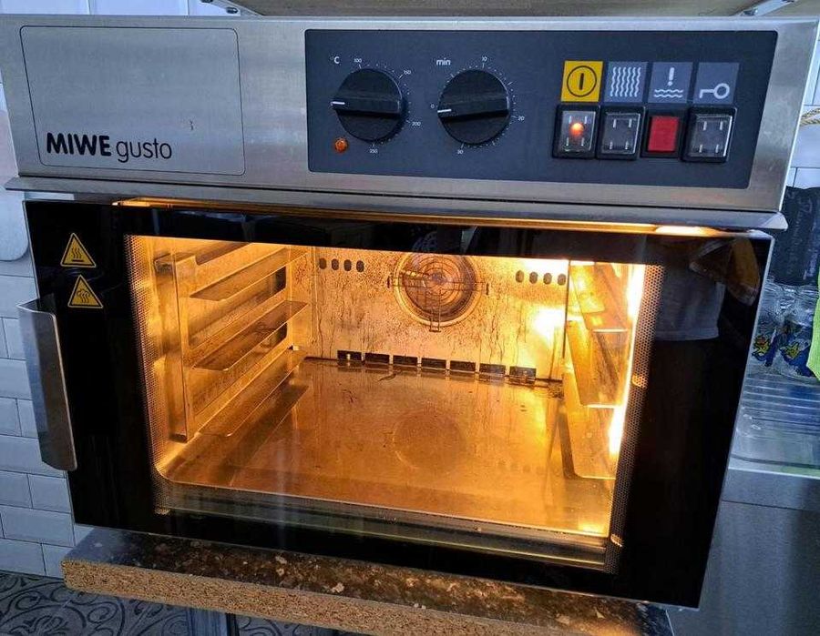 Cuptor electric profesional pentru patiserie MIWE GUSTO