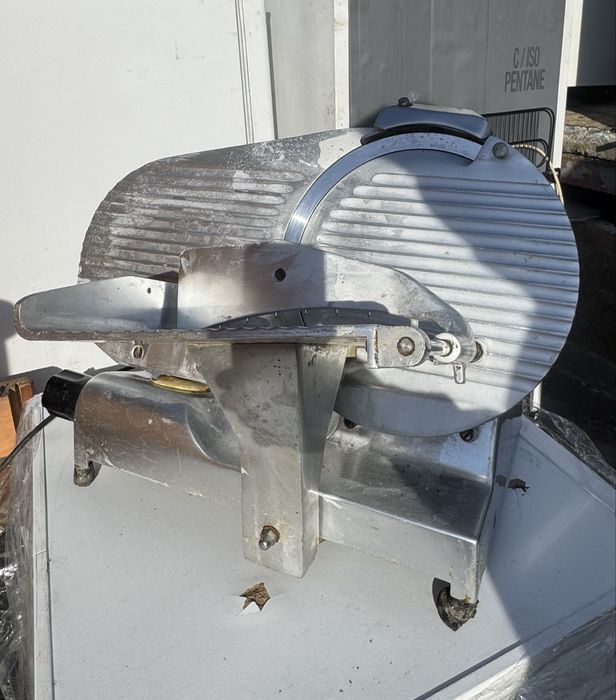 Слайс машина резачка за месо