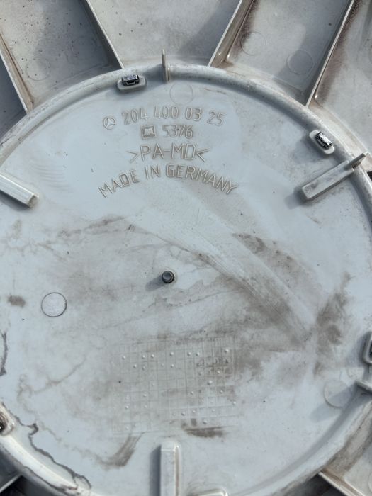 Тасове за Мерцедес Ц класа