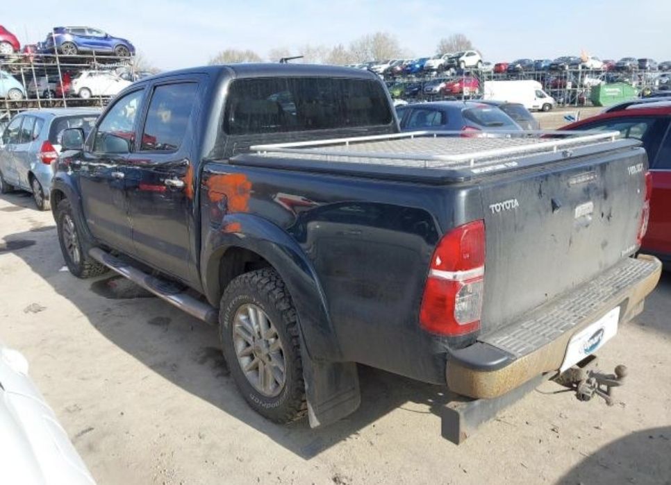 Dezmembrez Toyota Hilux Invincible 3.0 Manuala 2012-2016