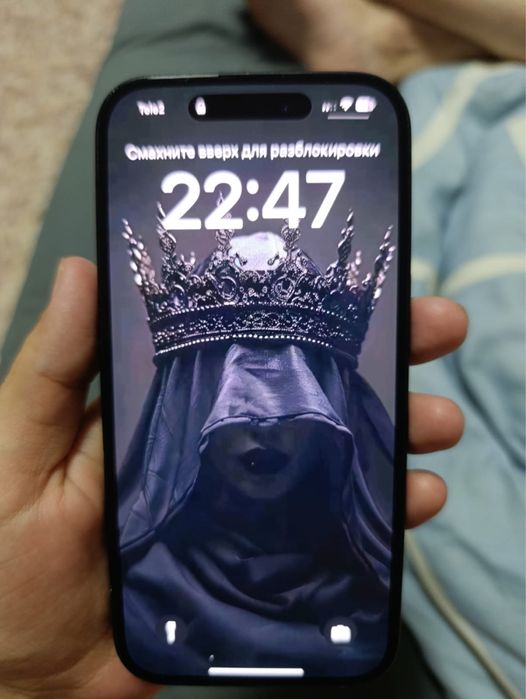 Продам Айфон 15 на 128гб срочно