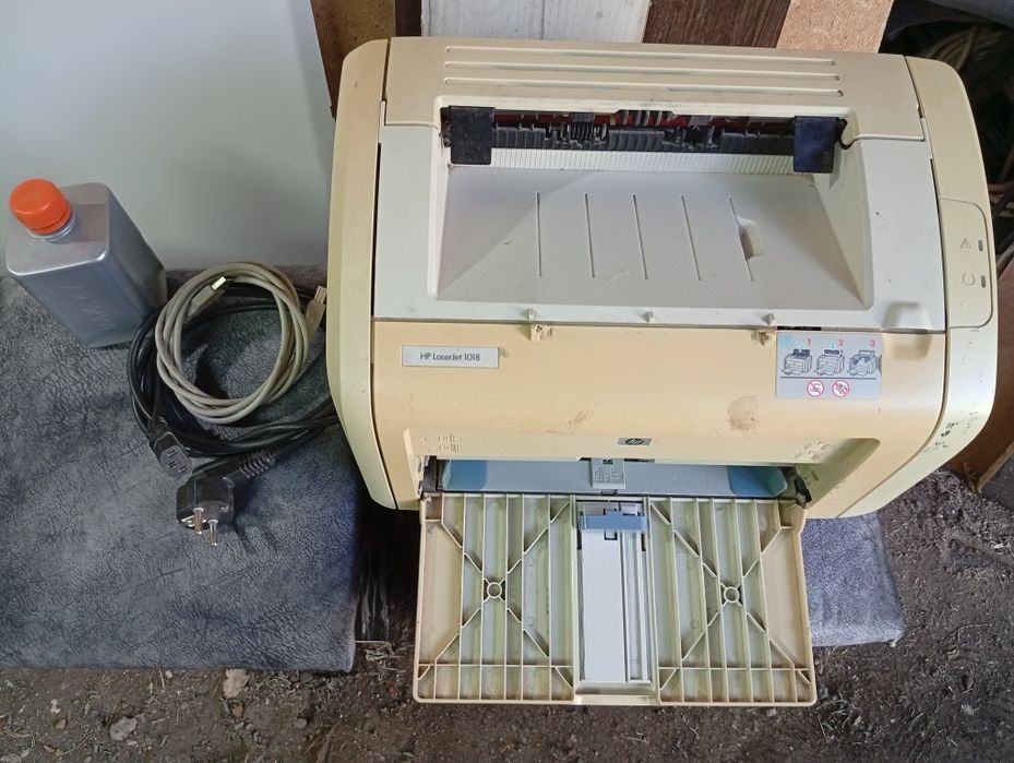 Продам HP LaserJet 1018