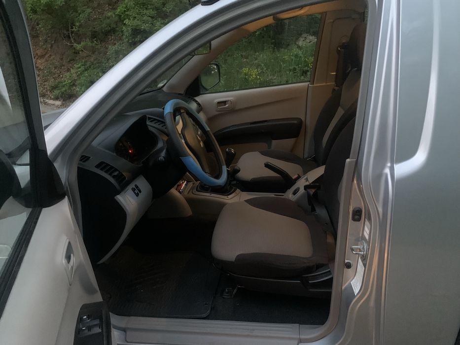 Mitsubishi L200 cabină simplă 4x4 IMPECABIL !!!