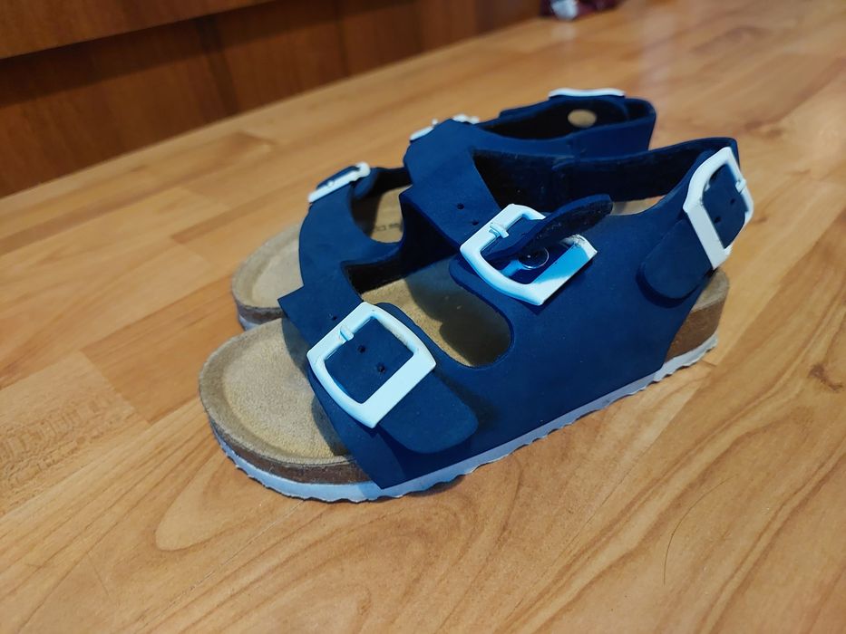 Детски обувки 22-26 номер