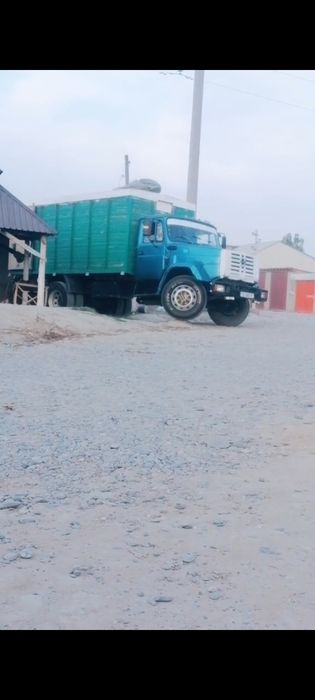 Zil sotiladi srochno