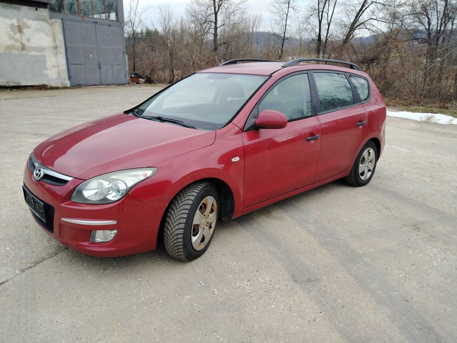 Hyundai i30 1.6crdi 90k.c. 2010г. На части