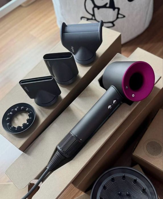 Dyson Фен Новый