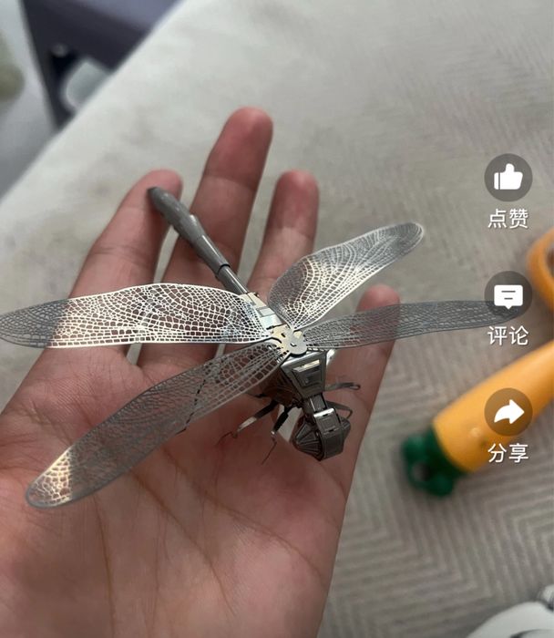 Продам 3 D конструктор металлический.