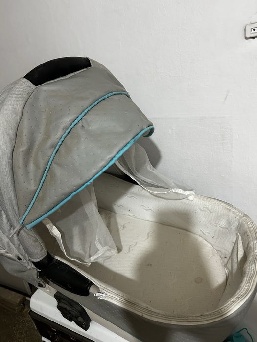 De vanzare tot ce se vede