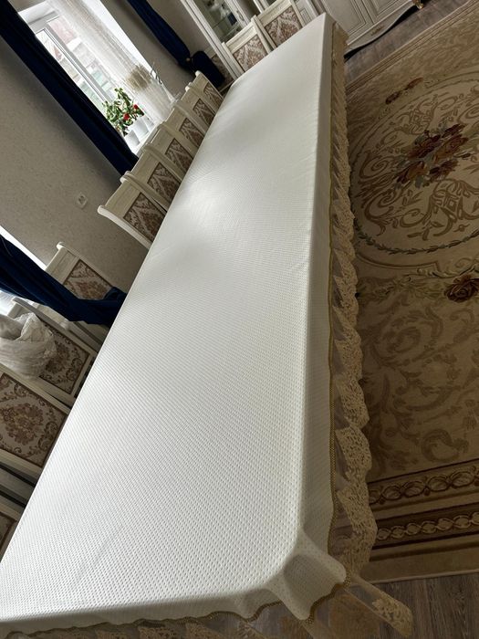 стол 4-5 метровый