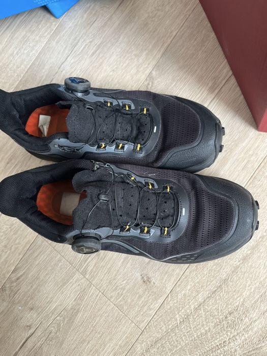 Продам икстеп кросовки