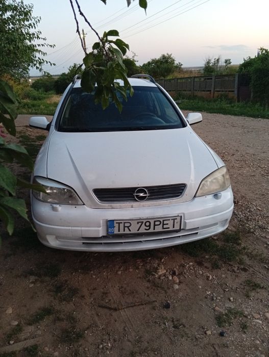 Vând opal Astra G  preț negociabil