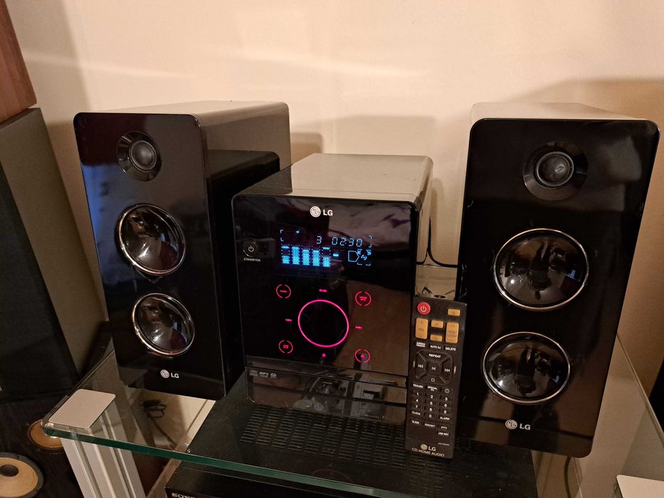 Sistem audio LG FA162, usb, aux, mp3