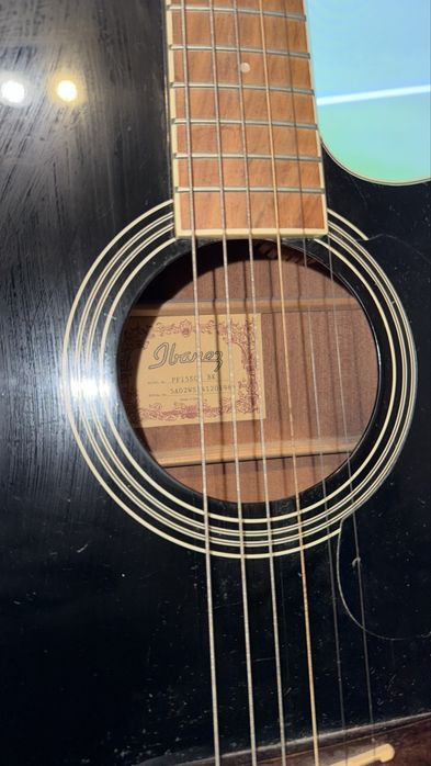 Chitară Ibanez model electro