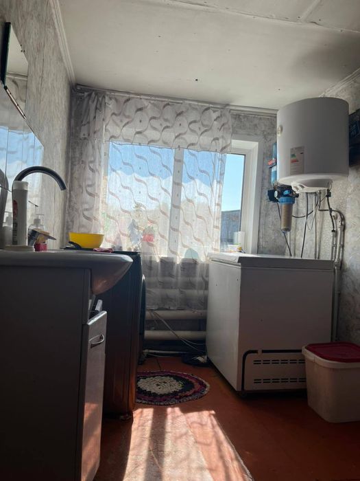 Продается дом в центре с. Явленки