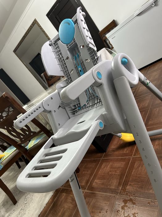 Детский стульчик chicco