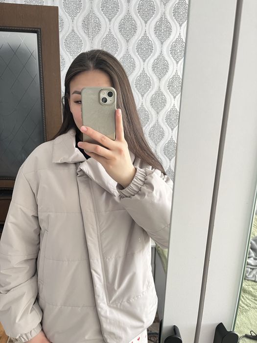 Продам новую куртку