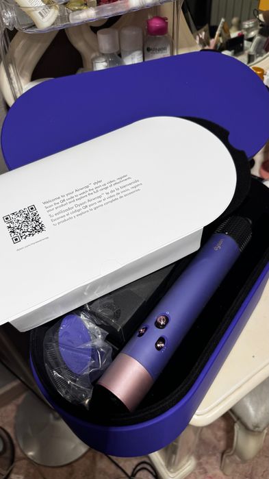 Продаю Dyson Airwrap + Dyson Corrale