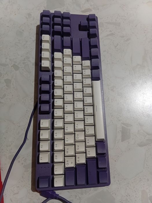ПРОДАМ клавиатуру, red square keyboard TKL