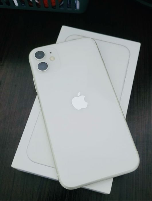 Iphone 11 на 64 gb white