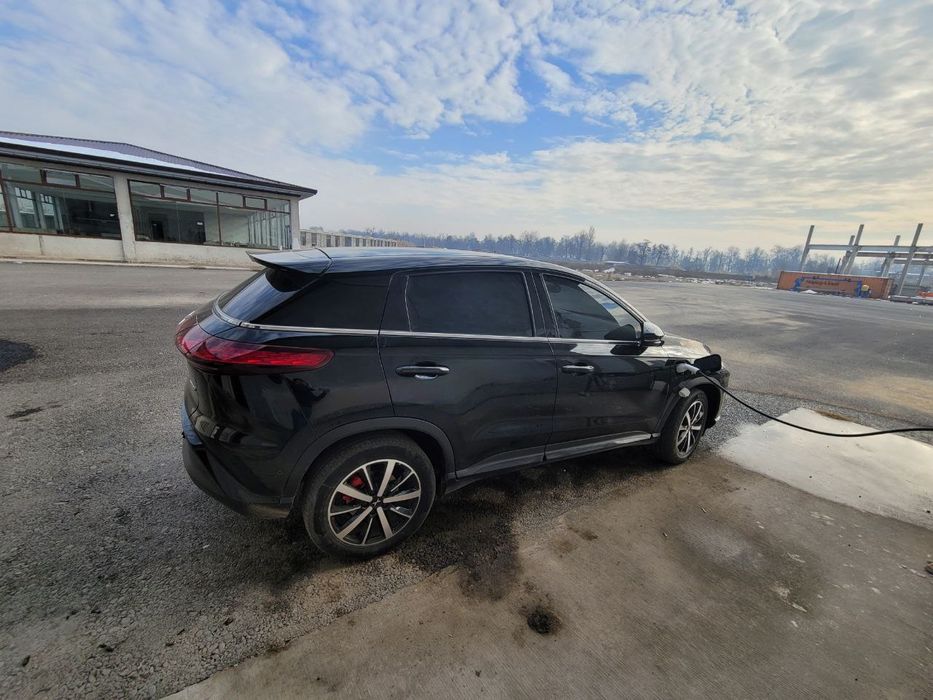 Электромобиль Xpeng G3 в отличном состоянии