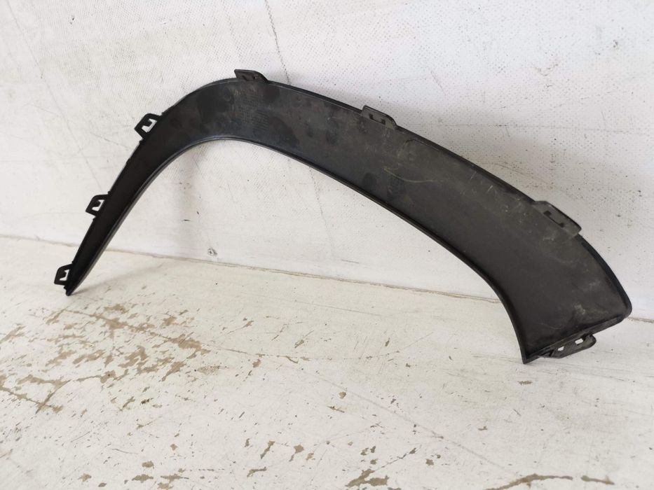 Декоративен Елемент Предна Броня Дясна Страна Мерцедес-Бенц ГЛЕ-Клас /