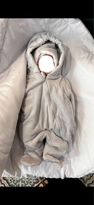 Комбинезон с шапкой