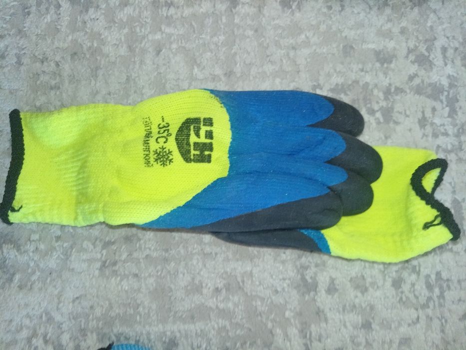 Продам рабочие перчатки