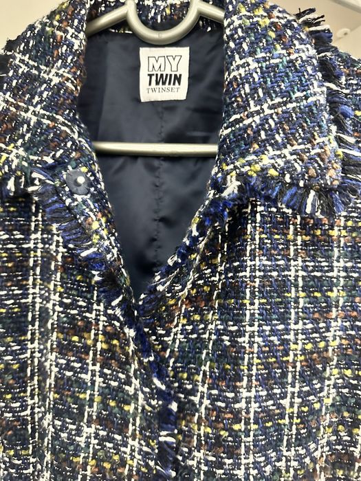 Твидовое пальто