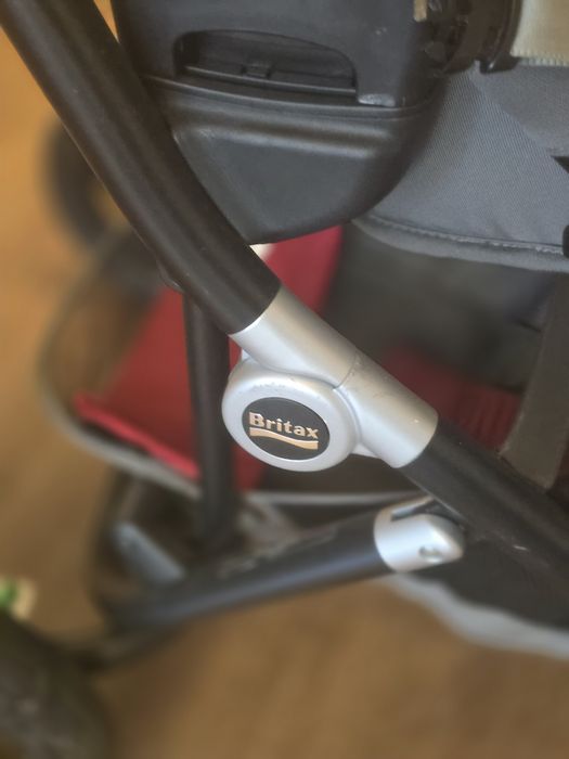 Carucior copii Britax