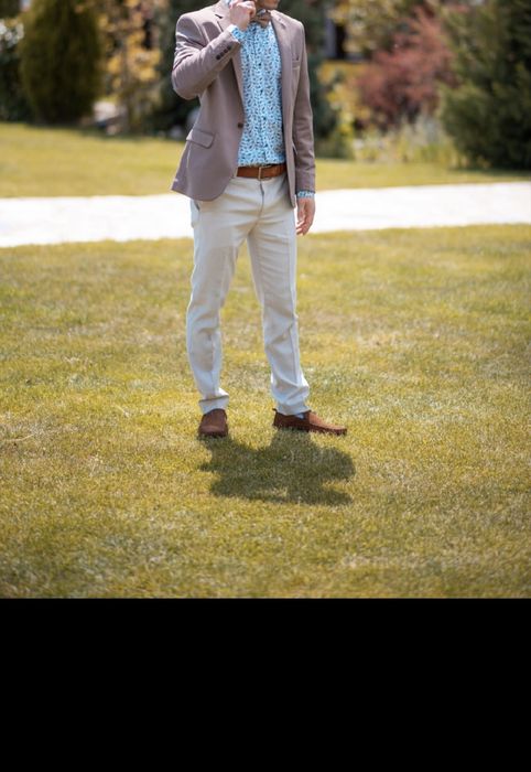 Костюми за бал и офицални поводи