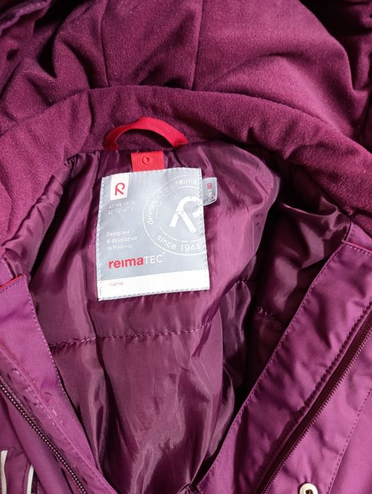 Продам куртку Reima