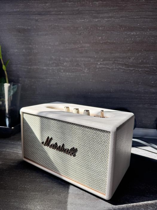 Чисто нов Спийкър Marshall /цвят Крема